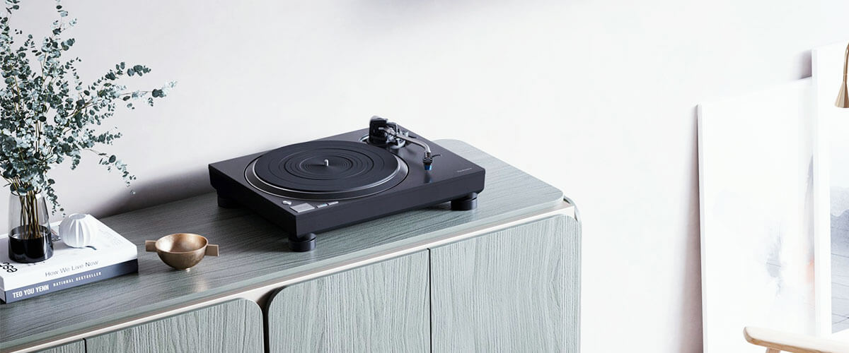 are direct-drive turntables better for DJs or home use